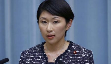 Министр юстиции Японии извинилась, что полиция 23 дня не могла поймать преступника