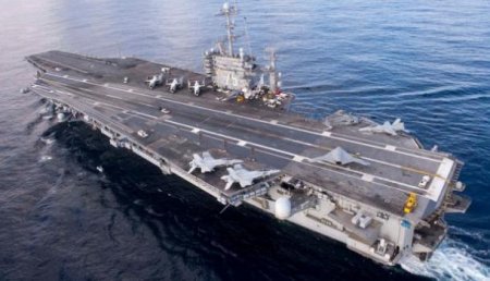 Ударная группа ВМС США начала операцию «Непоколебимая решимость» в Сирии