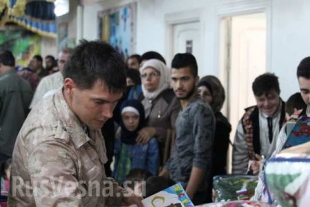 Трогательные кадры: Российские военные с подаркам из Чечни посетили детей-инвалидов в Алеппо (ФОТО, ВИДЕО)