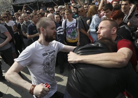 Секретный инструмент Кремля в «борьбе с оппозицией» (ФОТО)