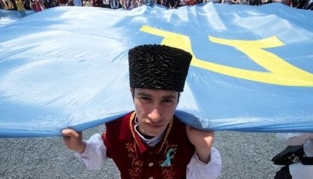 Крымских татар вписали в Конституцию Украины