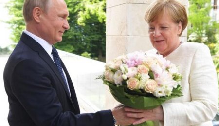 Bild: Путин оскорбил Меркель своим букетом