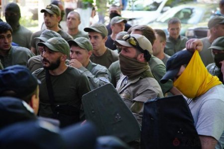 В Одессе неонацисты «наехали» на израильского бизнесмена (ФОТО, ВИДЕО 18+)
