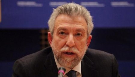 Греческий министр обвинил Facebook в поддержке нацизма