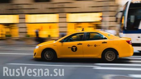 Московский таксист довёз туриста от центра до «Шереметьево» за 23 000 рублей