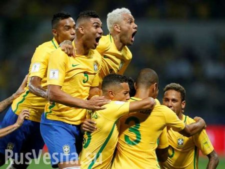Футболисты сборной Бразилии отметили приезд в Россию водкой (ФОТО, ВИДЕО)