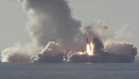 Ракетный комплекс «Булава» официально принят на вооружение