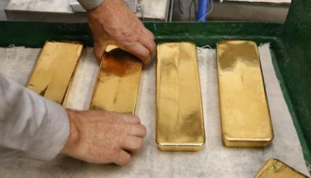 Россия и Турция замещают американские облигации золотом