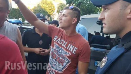 «Требовали курв»: Поляки бьют украинцев уже во Львове (ФОТО)