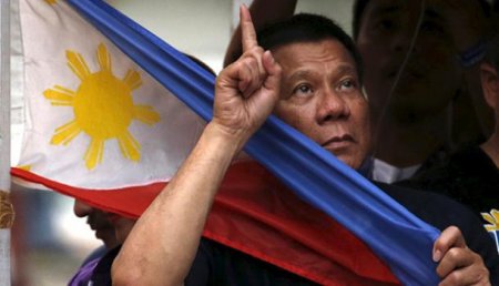 Президент Филиппин пообещал уйти в отставку, если ему докажут существование Бога