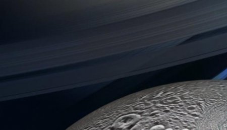 Ученые записали исходящую от Сатурна «музыку»