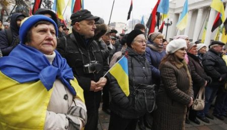 «Какой троллинг? Это глупость!»: на Украине гадают о причинах плагиата военно-патриотического ролика