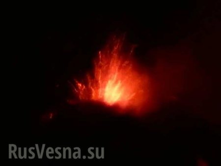 Реки горящей лавы: проснулся самый активный вулкан Европы (+ФОТО)