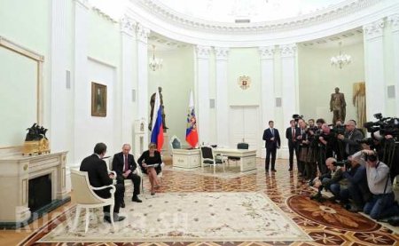 За поддержкой Москвы: президент Сербии приехал в Россию обсуждать проблему Косово (ФОТО, ВИДЕО)
