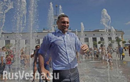 Здобули: Кличко хочет оставить Киев без горячего водоснабжения (ВИДЕО)