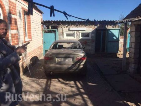 ВСУ обстреляли пригород Горловки, прямые попадания в дом и автомобиль (ФОТО)