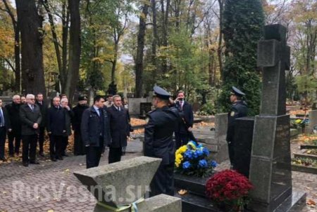 Глядя на могилы в Польше, Климкин испугался судьбы петлюровцев (ФОТО)