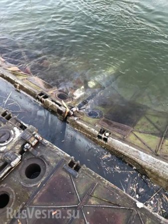 Понтонный мост ушёл под воду в Ростове-на-Дону: спасатели устраняют последствия ЧП (ФОТО, ВИДЕО)