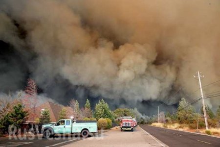 Жуткие кадры: страшный пожар уничтожил более 7600 домов в США (+ВИДЕО, ФОТО)