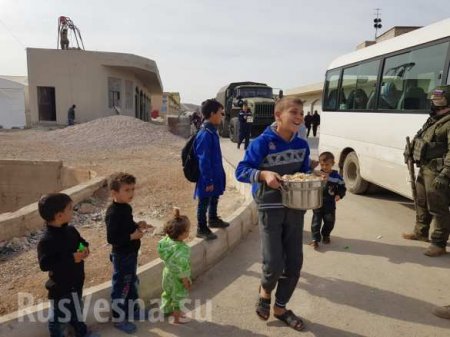Бежавшие из ада: армия России спасла тысячи сирийцев из Идлиба (ФОТО, ВИДЕО)