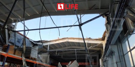 На заводе в Подмосковье рухнула крыша (+ВИДЕО, ФОТО)