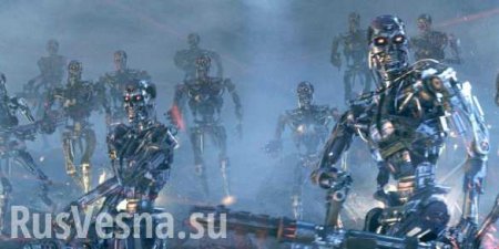 Восстание машин: беспилотная Tesla сбила российского робота-консультанта (ВИДЕО)