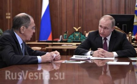 Россия выходит из договора о ракетах, — Путин (ФОТО, ВИДЕО)