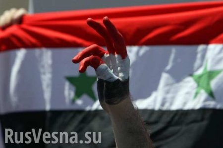 Бунт в Сирии: племена поднимаются против оккупантов и жгут флаги США у военных баз (ВИДЕО)