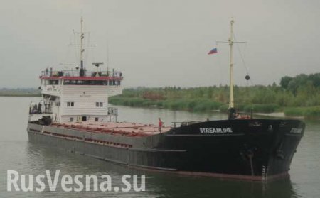 Капитан арестованного судна с российскими моряками угрожает перекрыть Босфор