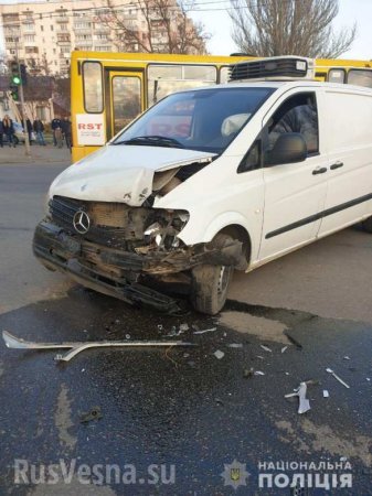 Страшное ДТП: машина сбила троих нацгвардейцев в Одессе (ФОТО, ВИДЕО)