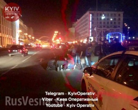 В центре Киева ранили полицейского и угнали полицейский автомобиль (ФОТО)