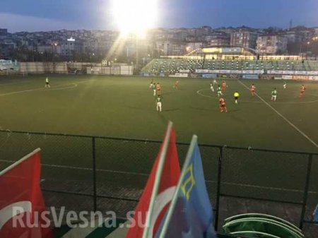 Турецкая команда провела свой первый футбольный матч в российском Крыму (ФОТО)