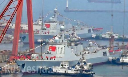 Китай спустил на воду два новейших эсминца (ФОТО)
