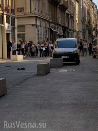 СРОЧНО: В Лионе прогремел взрыв, есть пострадавшие (+ФОТО, ВИДЕО)
