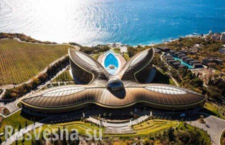 «Оскар» отправляется в Крым! — уникальный курорт Ялты признан лучшим в Европе (ФОТО, ВИДЕО)