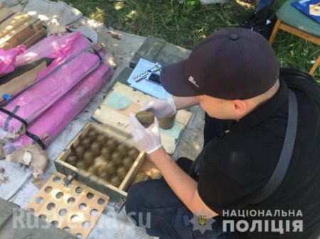 Если Путин всё же нападёт: крупнейший схрон боеприпасов найден в саду частного дома на Западной Украине (ФОТО, ВИДЕО)