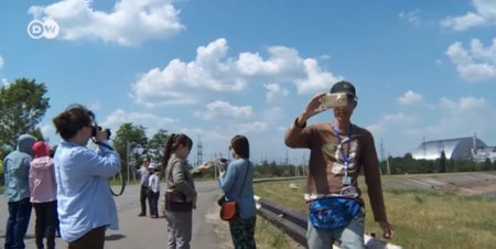 Деньги не пахнут: Украина зарабатывает на Припяти, но россиянам въезд запрещён (ФОТО, ВИДЕО)
