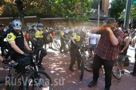 Массовые беспорядки в США — полицию забрасывают «бетонными коктейлями» (ФОТО, ВИДЕО)