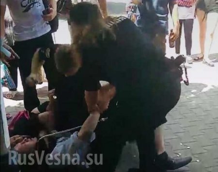 «Гестаповцы!» — в Запорожье полиция избила инвалидов-музыкантов (ФОТО, ВИДЕО)