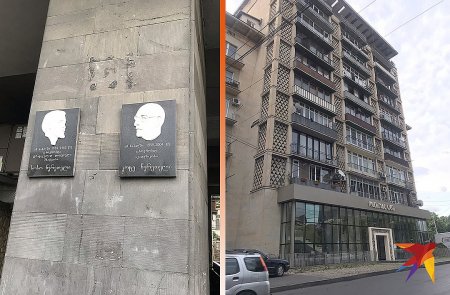 «Злой петушара»: На доме оскорбившего Путина журналиста повесили позорную табличку (ФОТО, ВИДЕО)