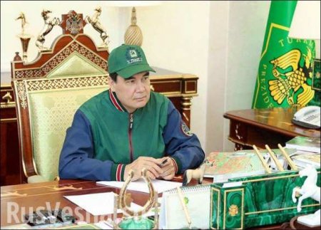 СМИ и блогеры пишут о смерти президента Туркменистана — но правды не знает никто