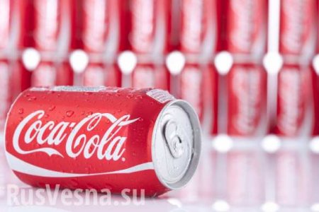 В Венгрии призвали бойкотировать Coca-Cola из-за пропаганды гомосексуализма