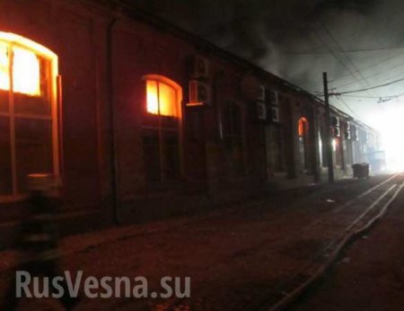 Страшный пожар в гостинице Одессы, не менее восьми погибших (ФОТО, ВИДЕО)