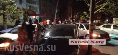 Массовые драки в Николаеве: таксисты против пассажиров (ФОТО, ВИДЕО)