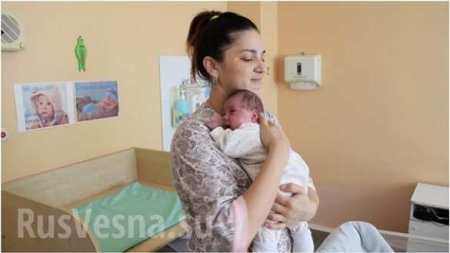 Уникальный случай: В Казахстане женщина родила двух детей с разницей в два месяца
