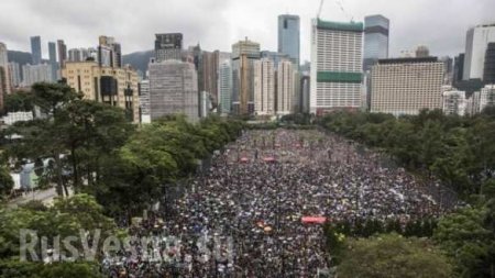 На зависть российским либералам: протесты в Гонконге достигли невиданных масштабов (ФОТО, ВИДЕО)
