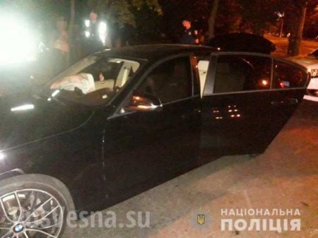 В Киеве пьяный иностранец на авто наехал на спецназовца (ФОТО)