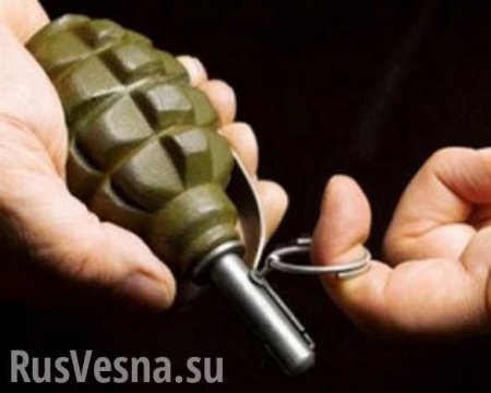 В ДНР полицейские задержали мужчину, угрожавшего взорвать гранату в многоэтажке