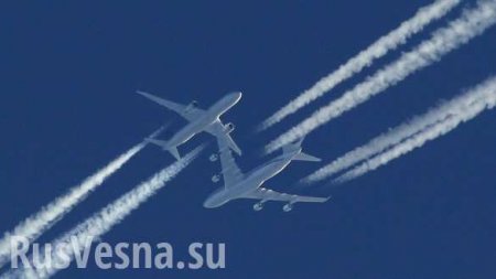 Москва: Два авиалайнера едва не столкнулись в полёте