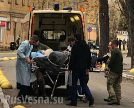 В Киев прибыл новый борт с ранеными карателями (ФОТО)